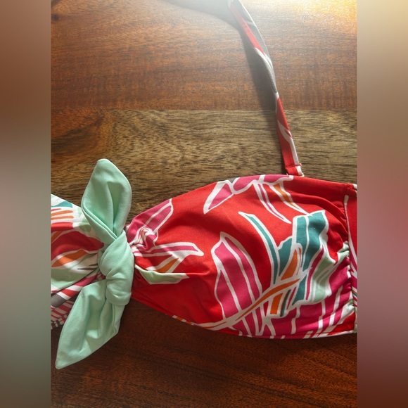 Victoria’s Secret Bikini Top Like New! Tropical Print Size Small - Picture 3 of 13